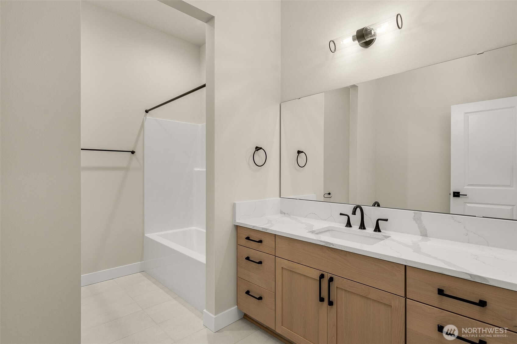 14827 210th Place 1488 Property Photo 30
