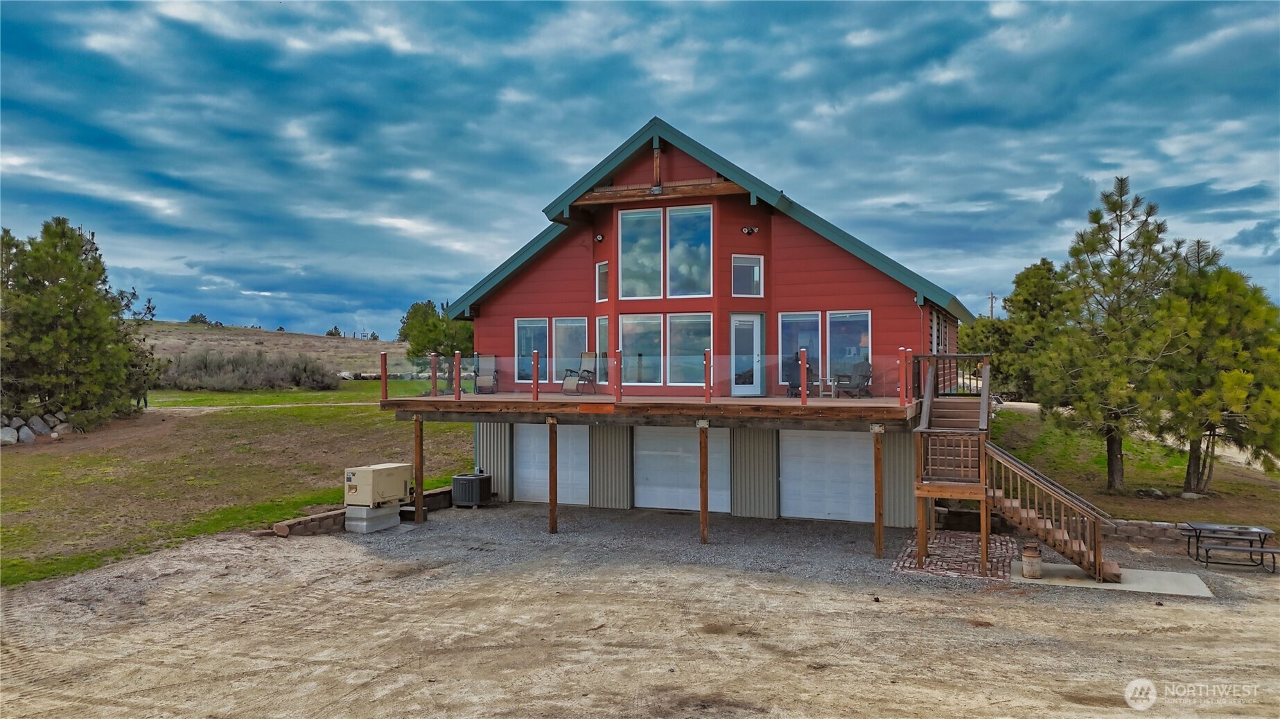 27 Scenic Drive Property Photo 3