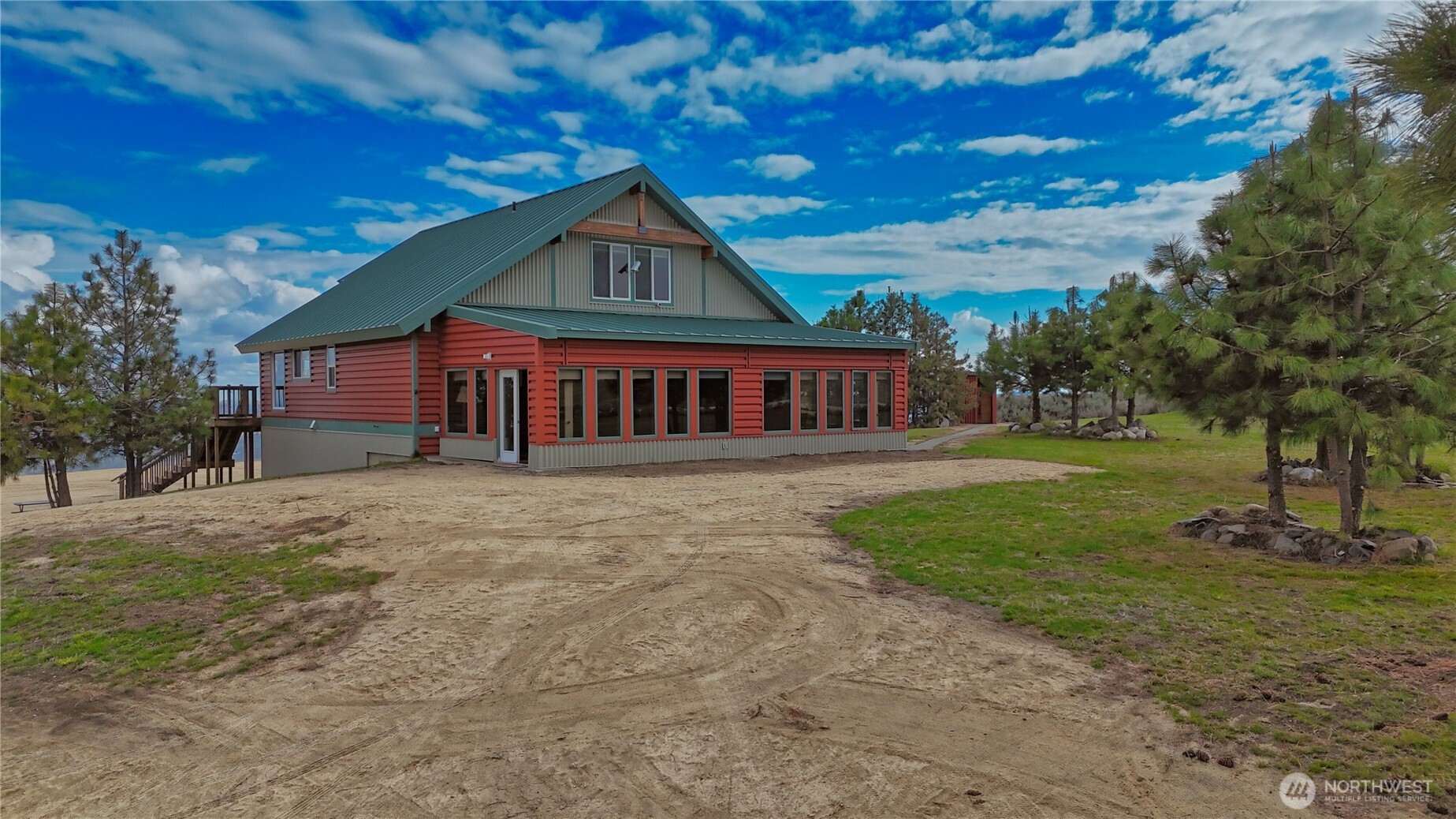 27 Scenic Drive Property Photo 4