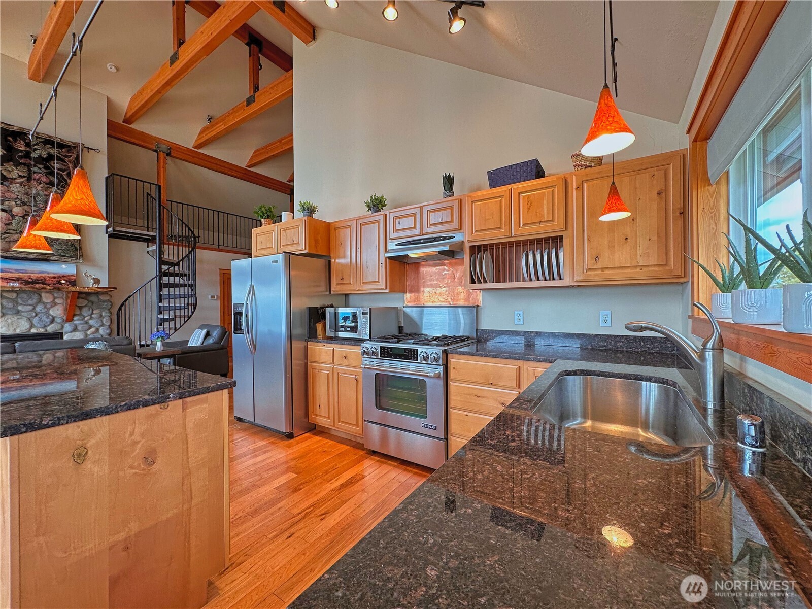 27 Scenic Drive Property Photo 12