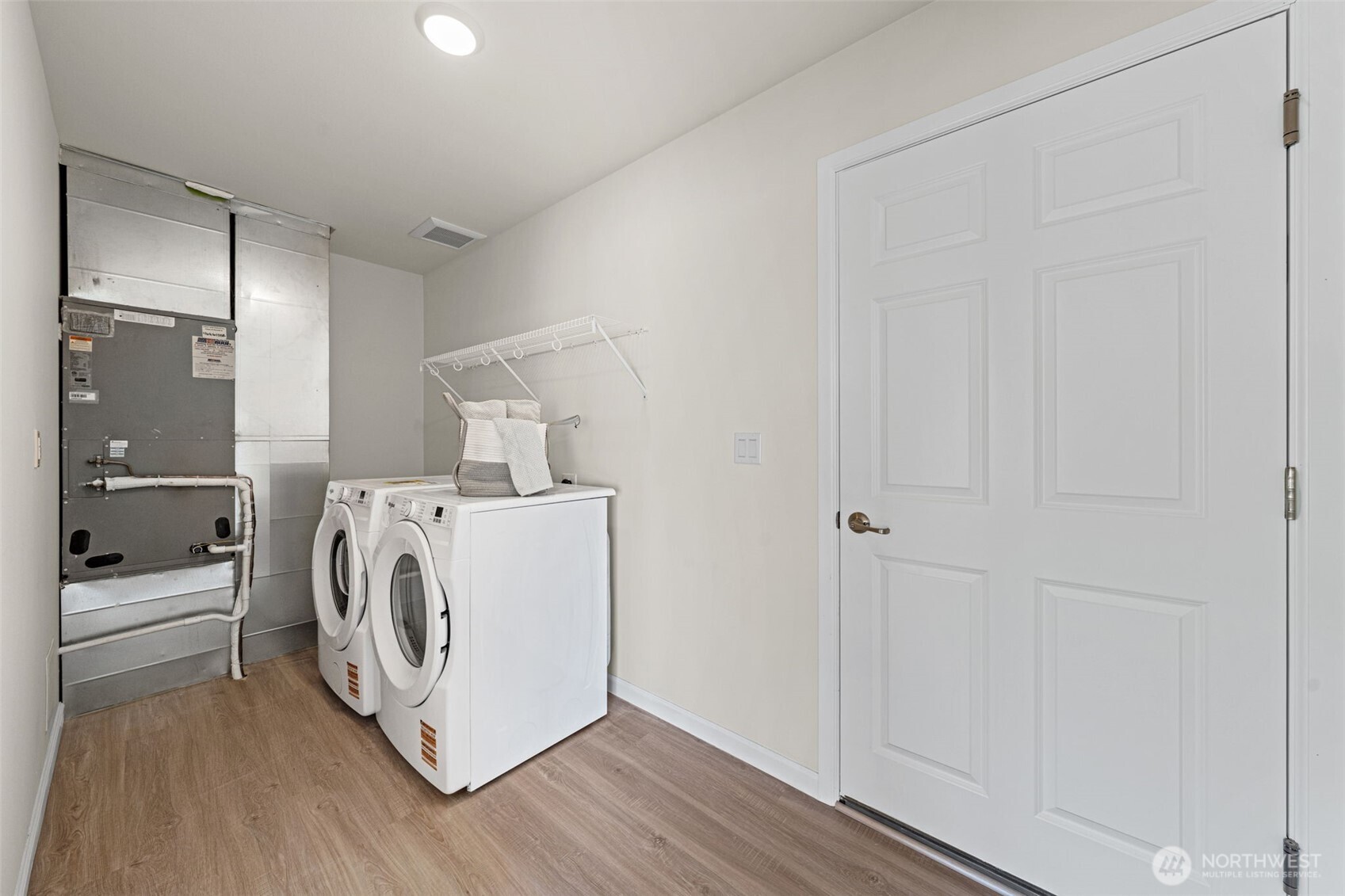 414 Comet Street Property Photo 16