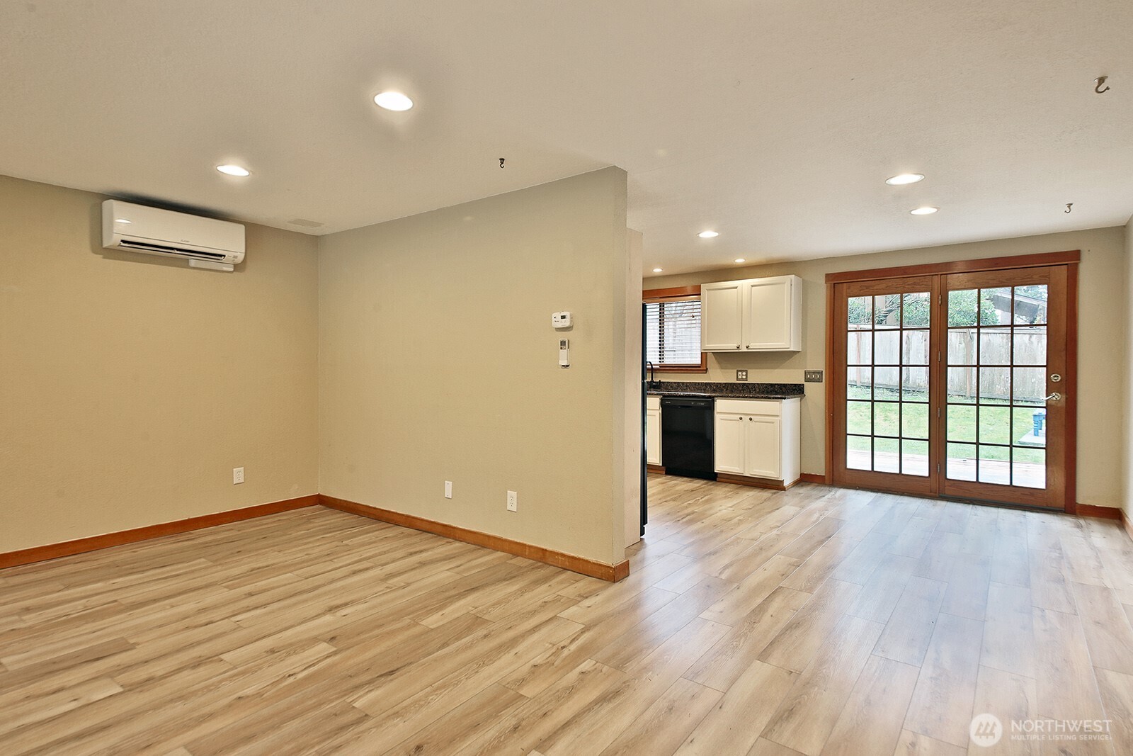 7875 Mortland Drive Property Photo 13
