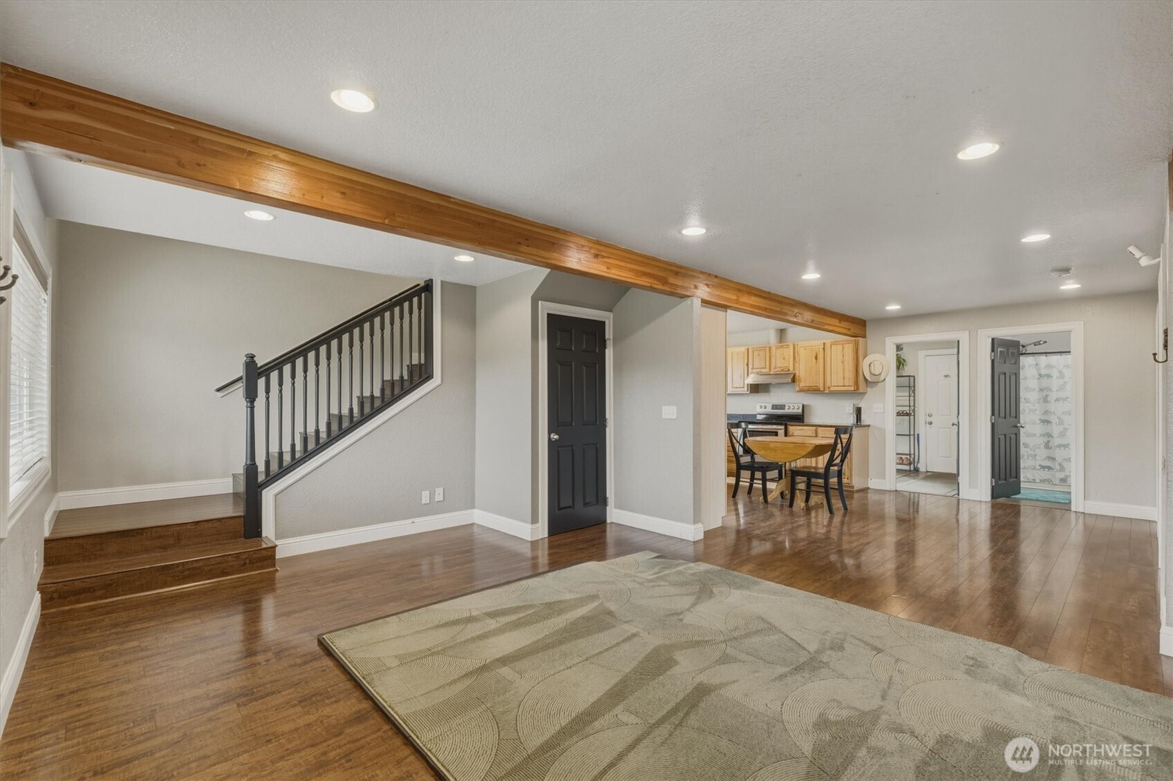 1215 30th Avenue Property Photo 5