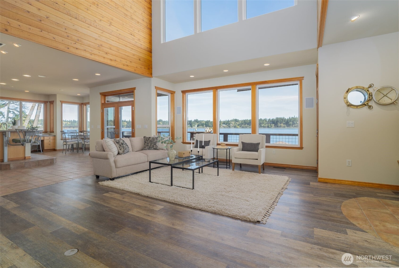 3534 Gravelly Beach Loop Property Photo 10