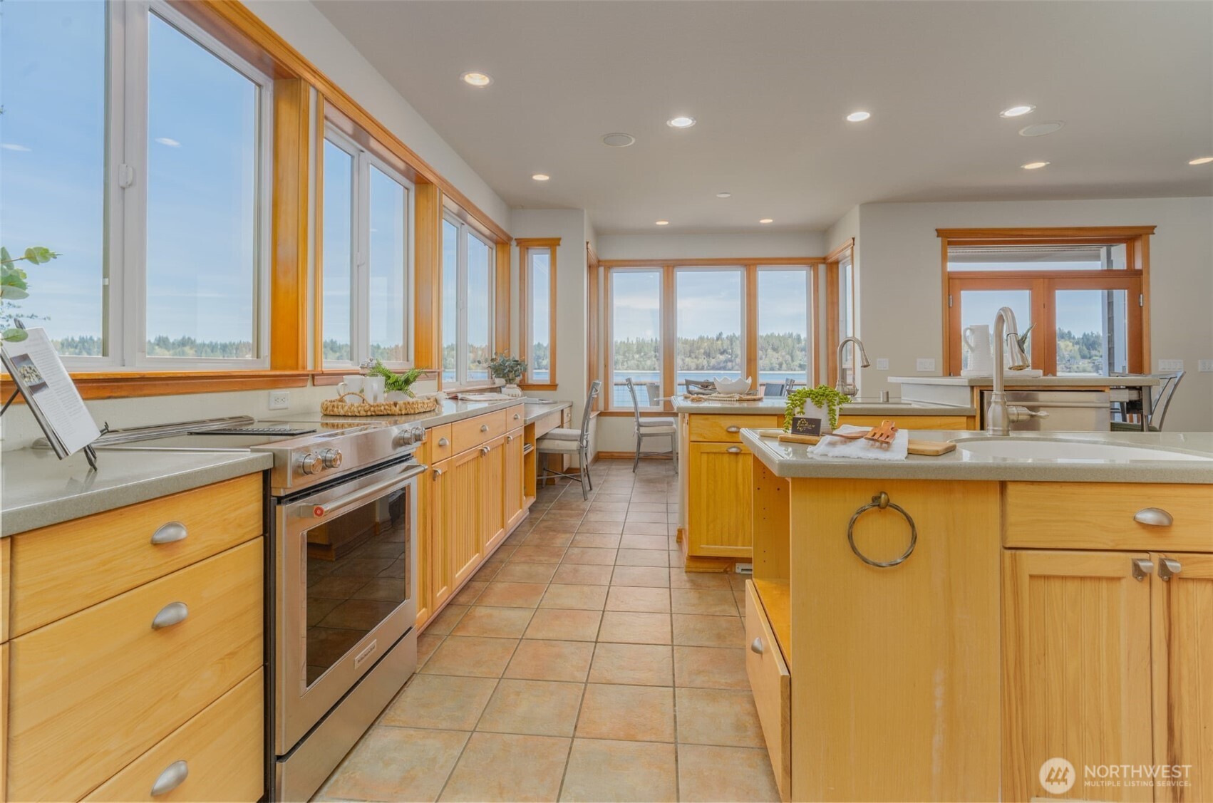 3534 Gravelly Beach Loop Property Photo 15