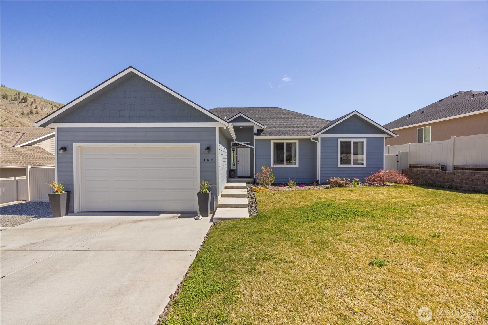 452 Spring View Place Property Photo 1