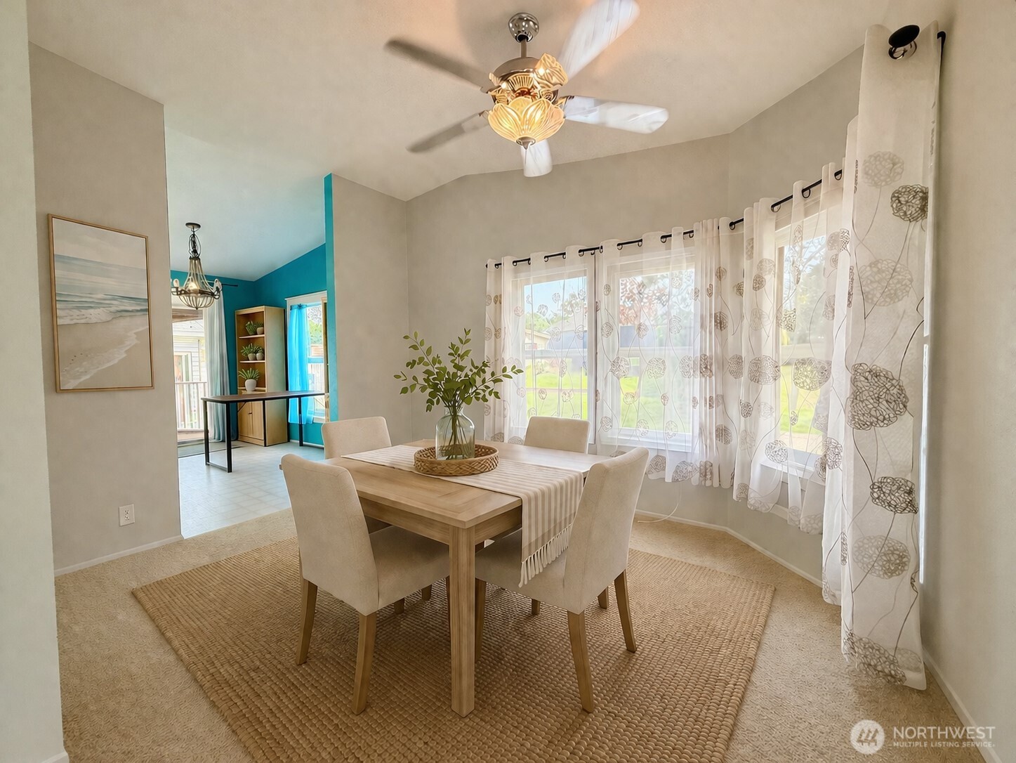 31308 N Place Property Photo 3