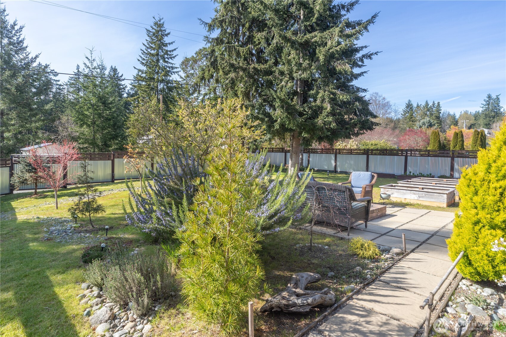 1363 Thorndyke Road Property Photo 35