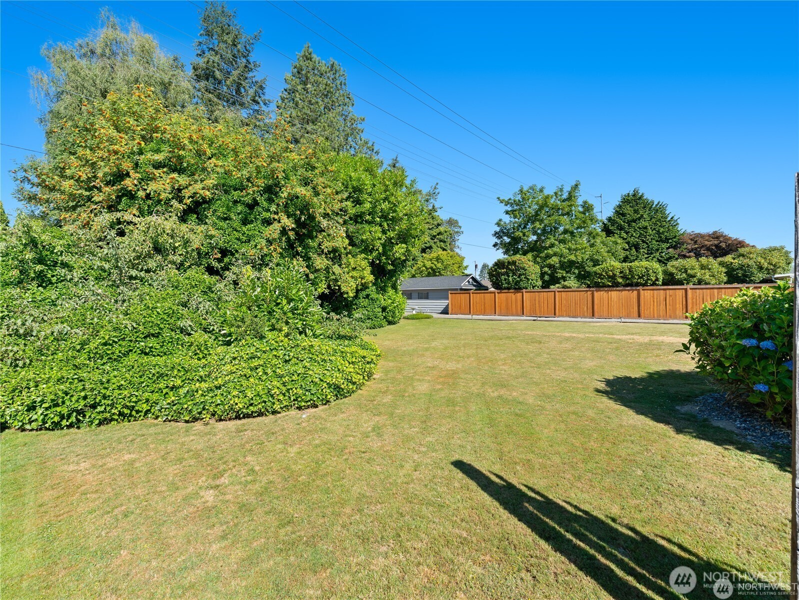 1205 S Walnut Street Property Photo 5