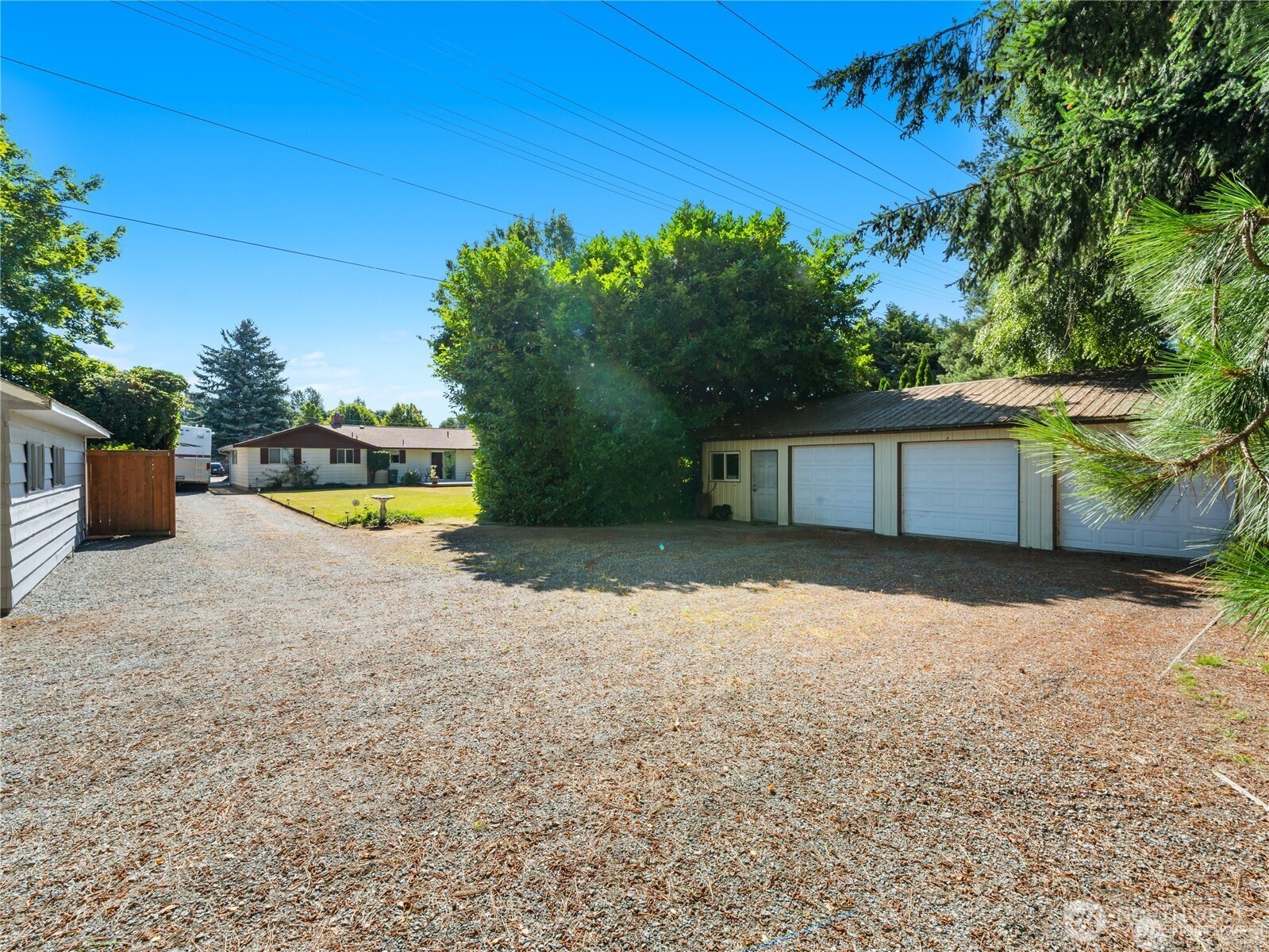 1205 S Walnut Street Property Photo 10