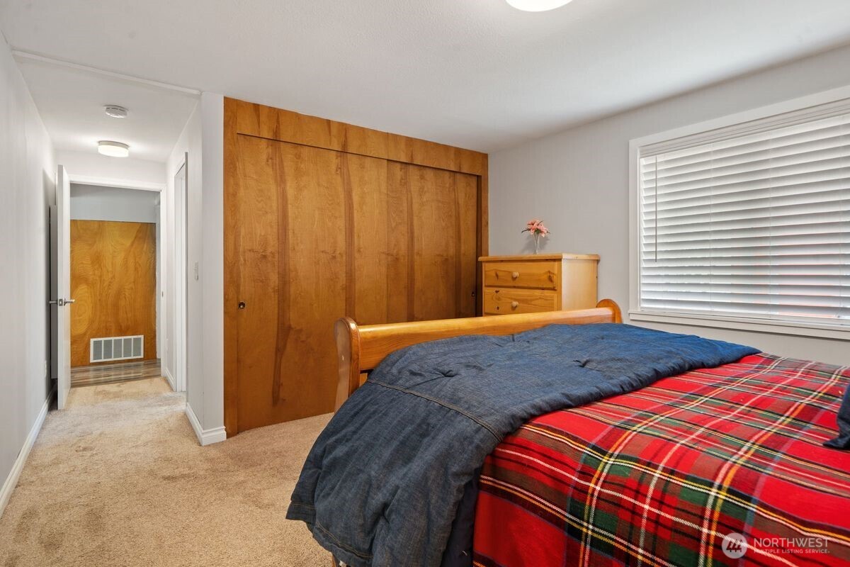 560 Mountain Trail Road Property Photo 14