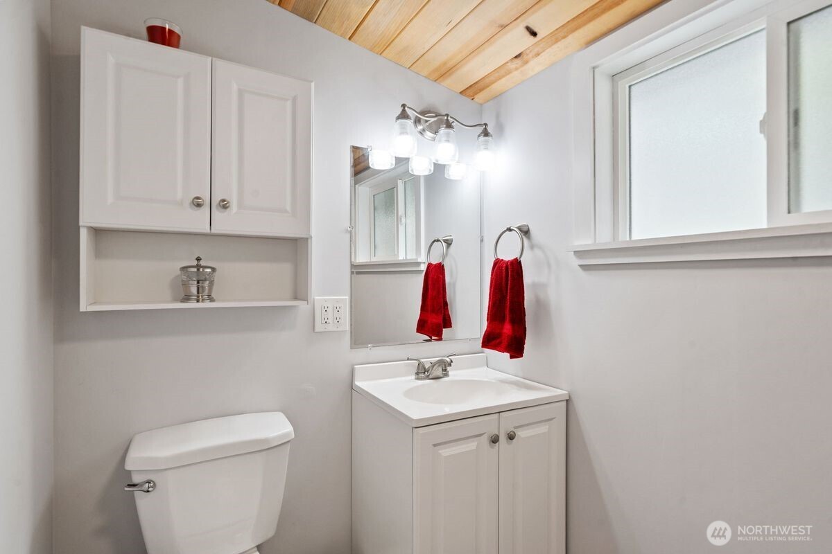 560 Mountain Trail Road Property Photo 25