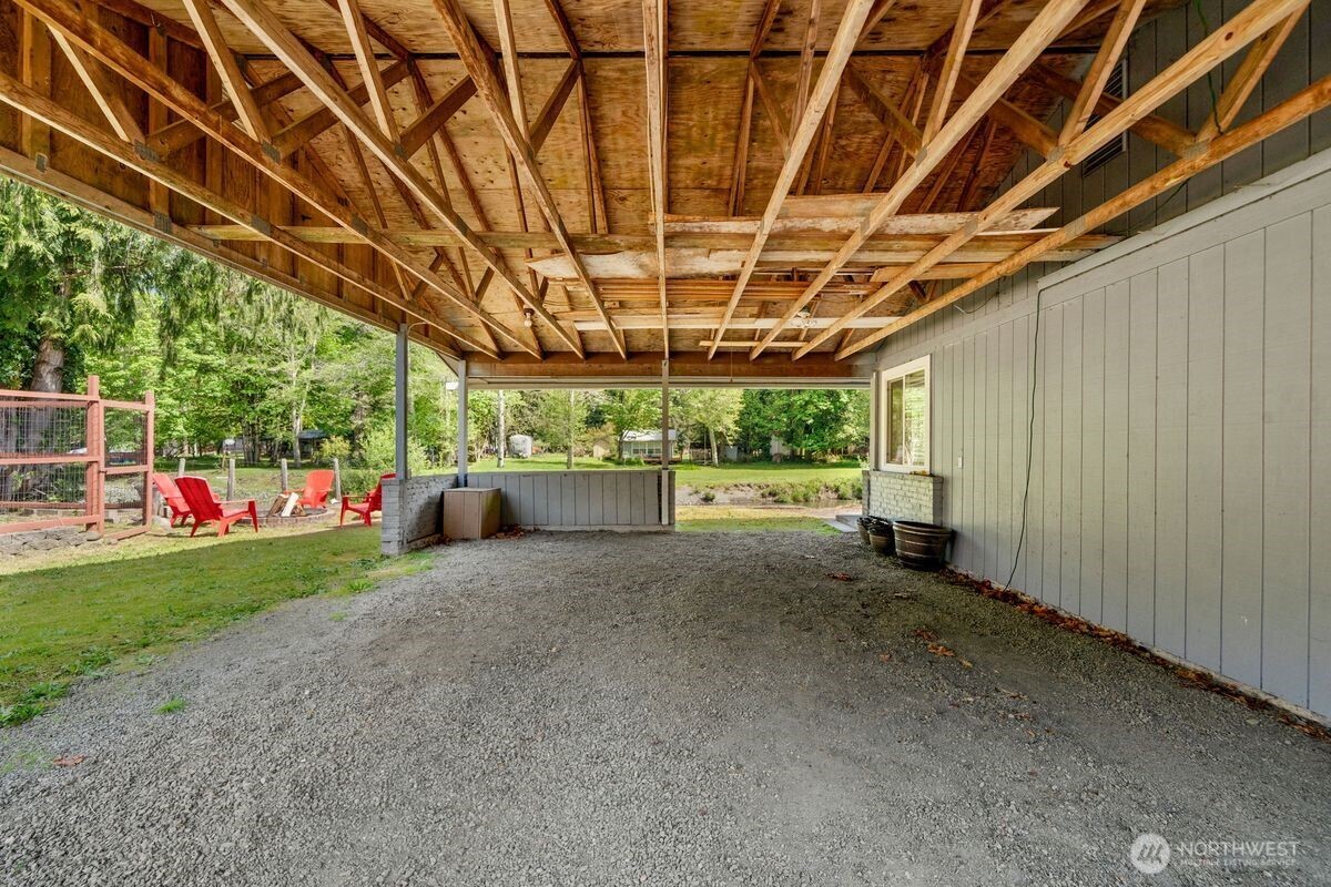 560 Mountain Trail Road Property Photo 33