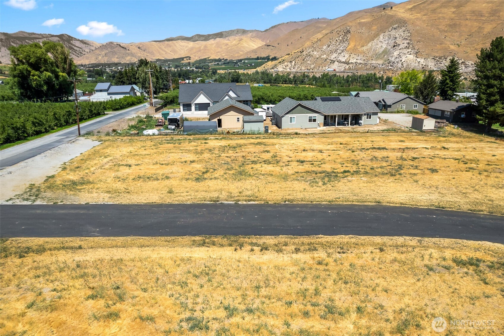37 Penstemon Lane Property Photo 8