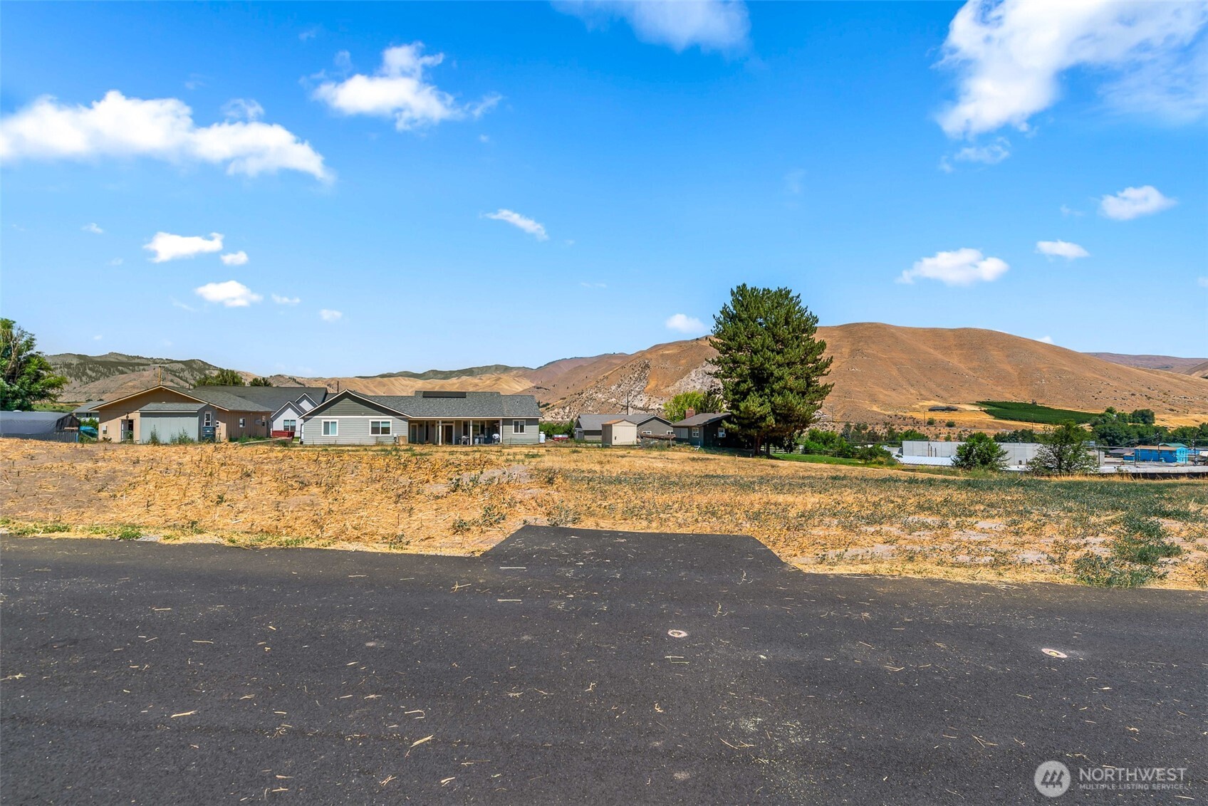 37 Penstemon Lane Property Photo 12