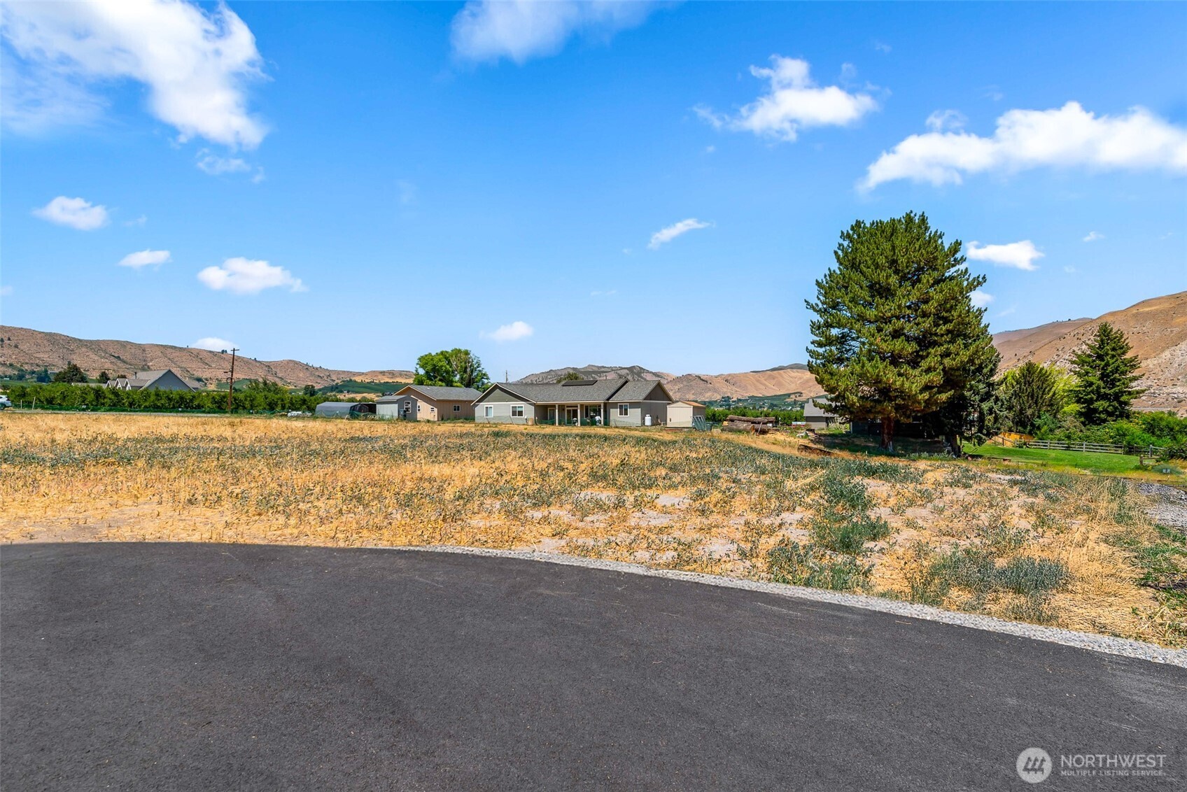 37 Penstemon Lane Property Photo 13