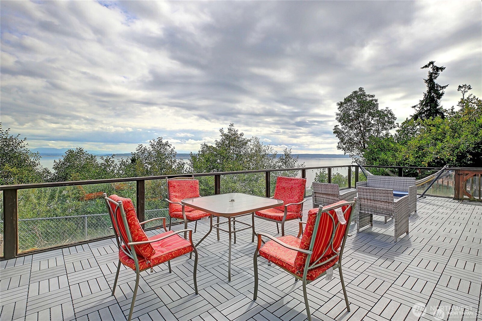 979 Cavalero Road Property Photo 9