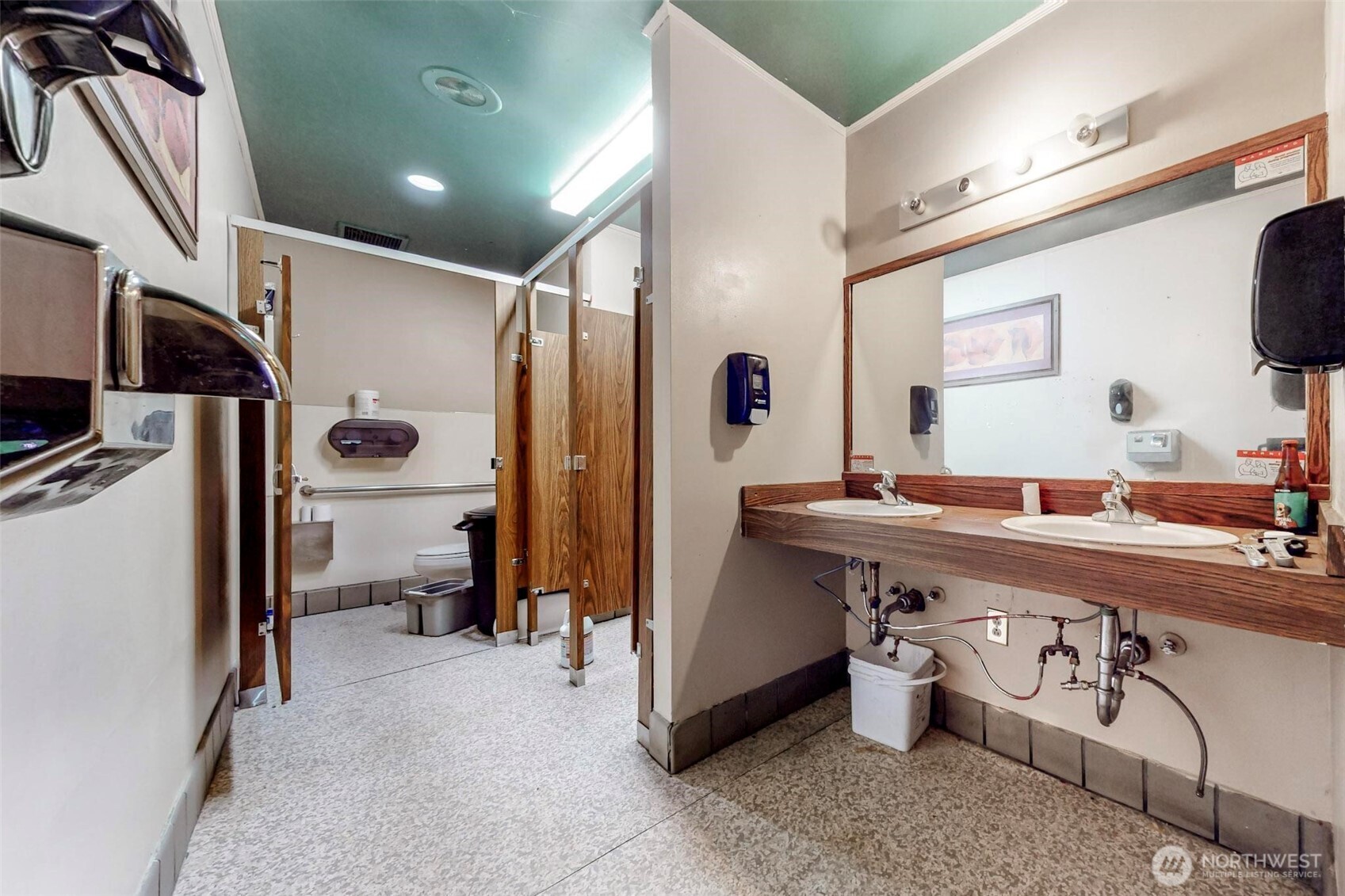 3558 Wheaton Way Property Photo 33