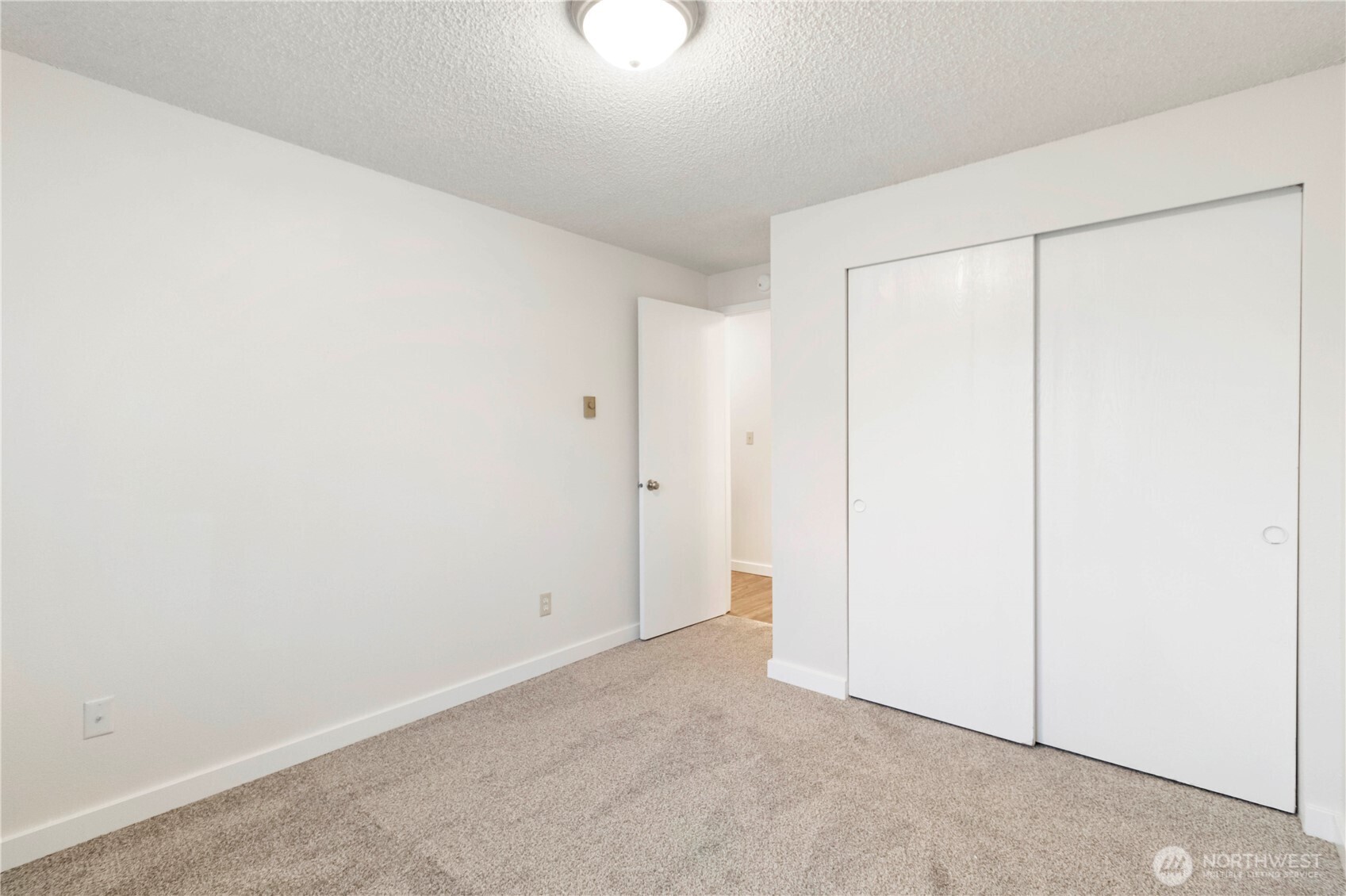 3842 D Place Property Photo 10
