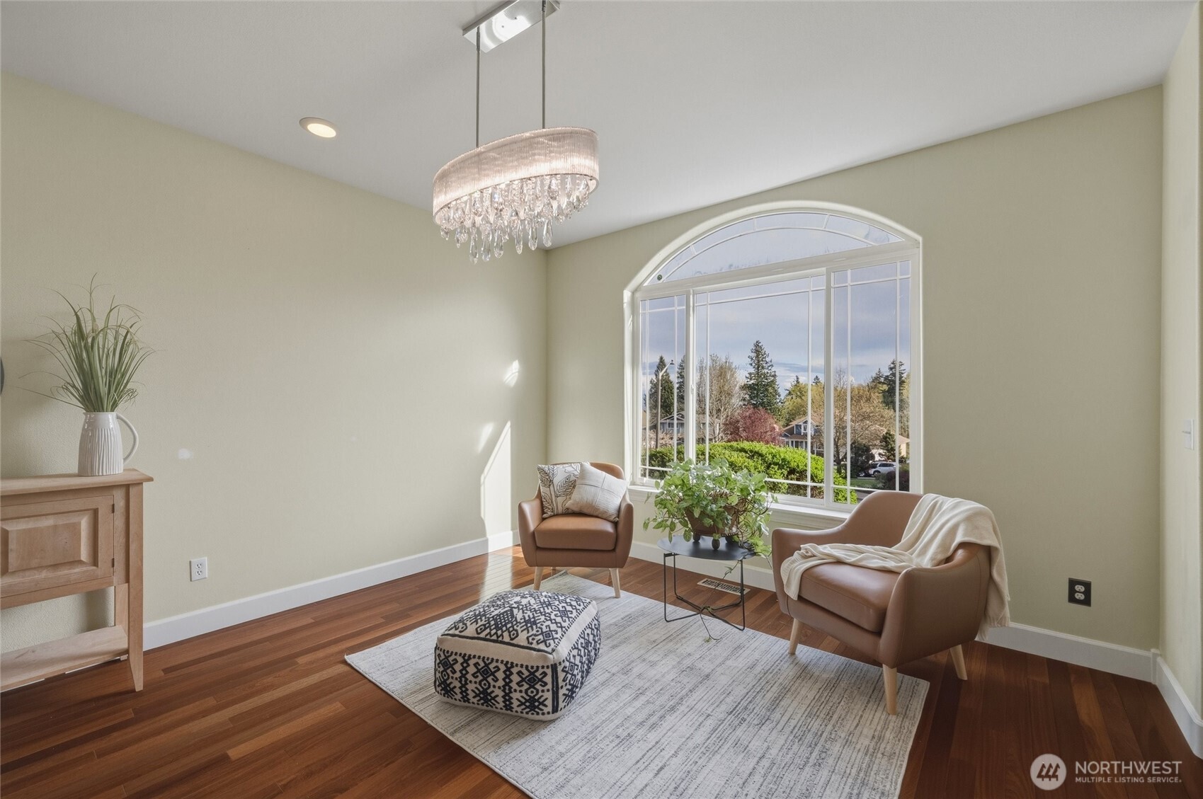 2598 Lakeridge Drive Property Photo 3