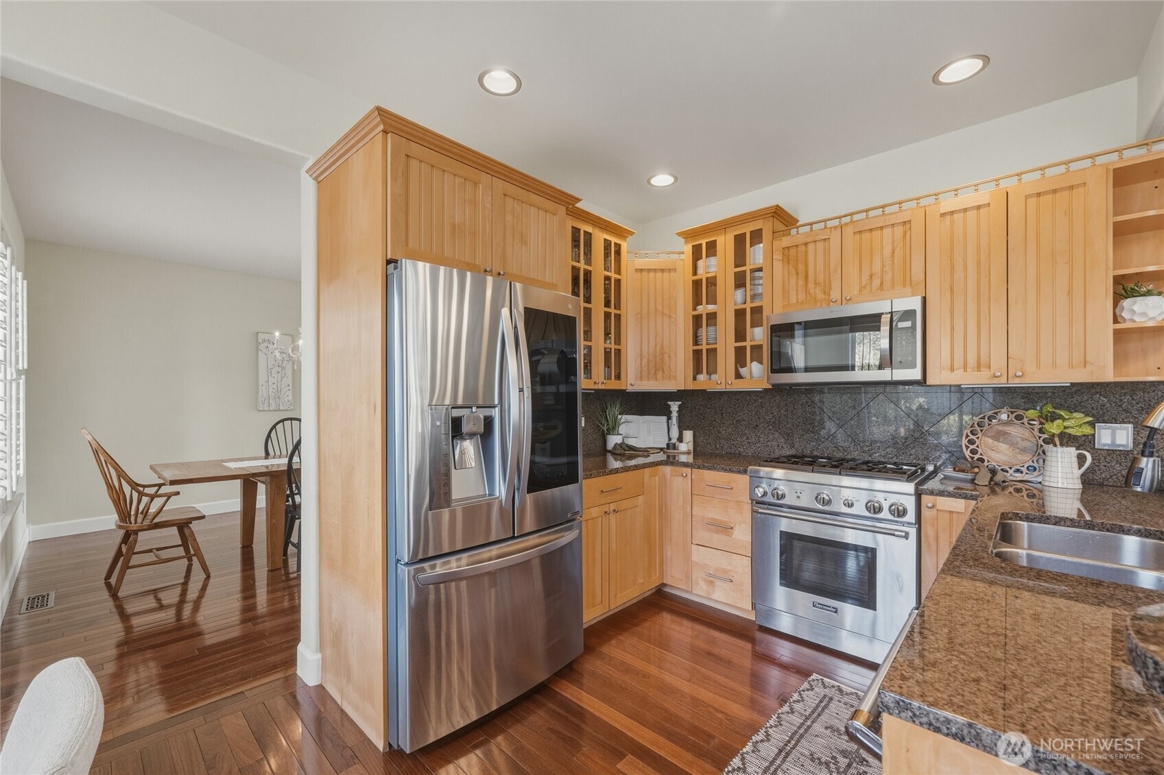 2598 Lakeridge Drive Property Photo 6
