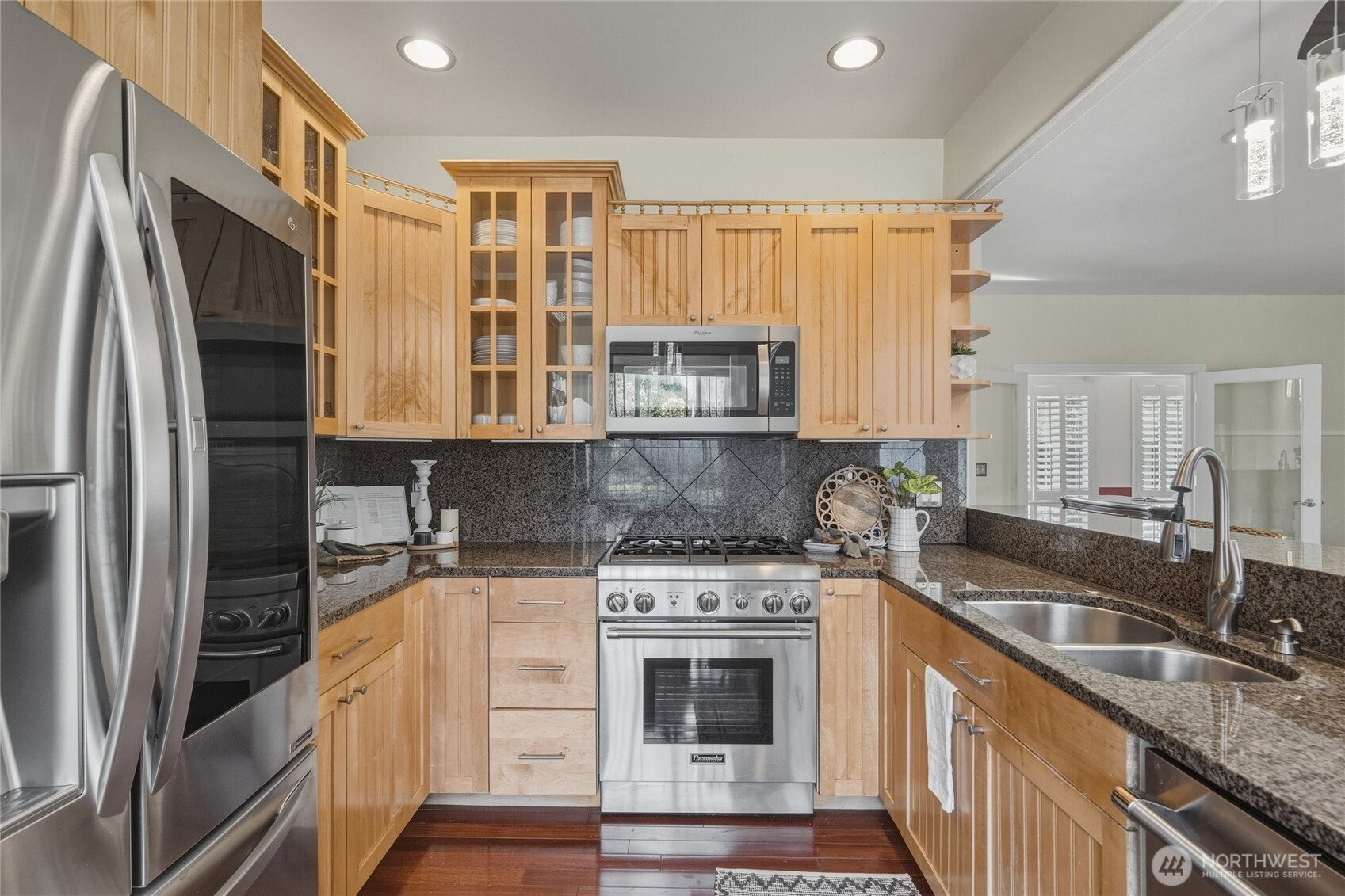 2598 Lakeridge Drive Property Photo 8