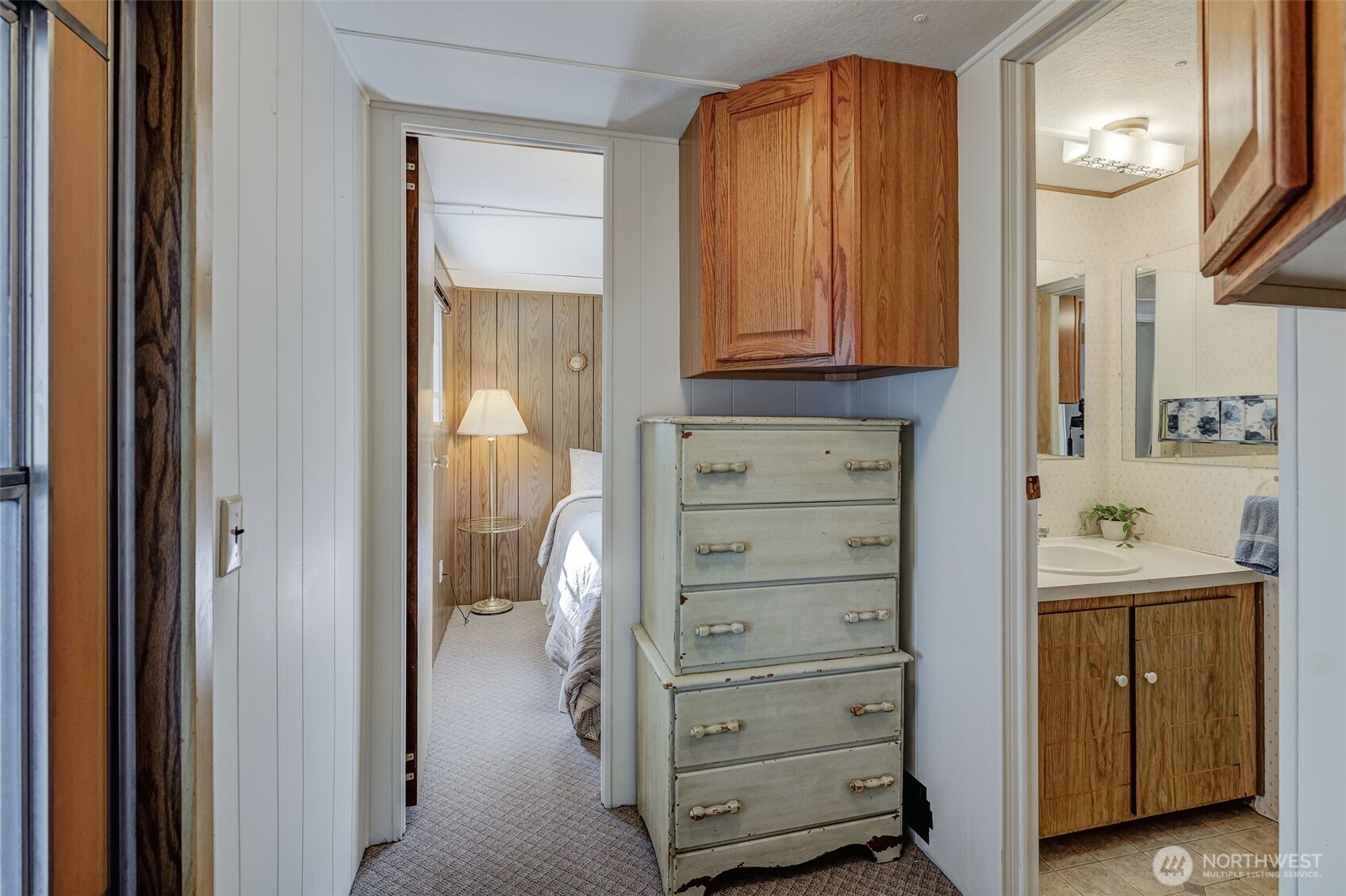 12220 S Lakeshore Road 77 Property Photo 10