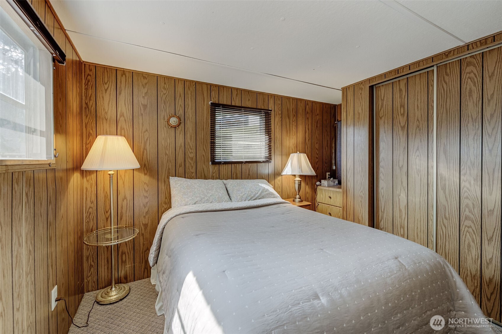 12220 S Lakeshore Road 77 Property Photo 12