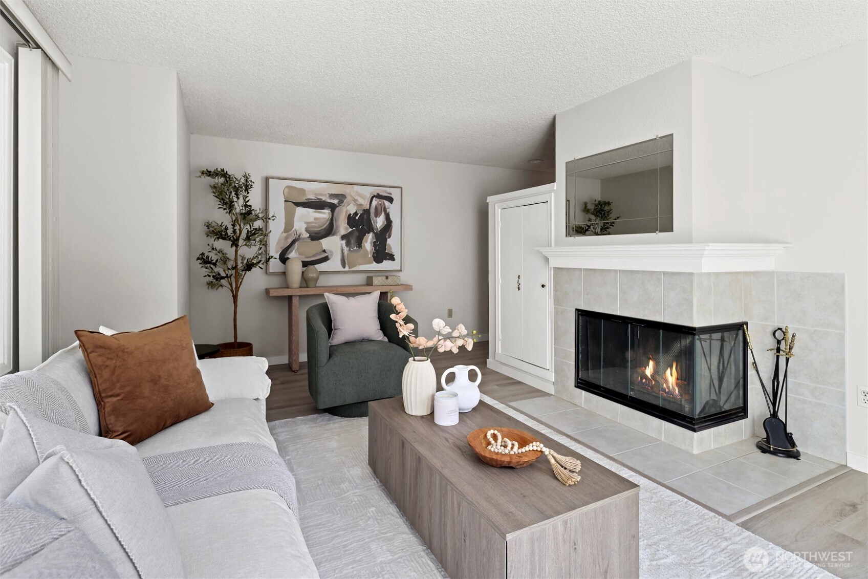 1230 101st Place 1230 Property Photo 7
