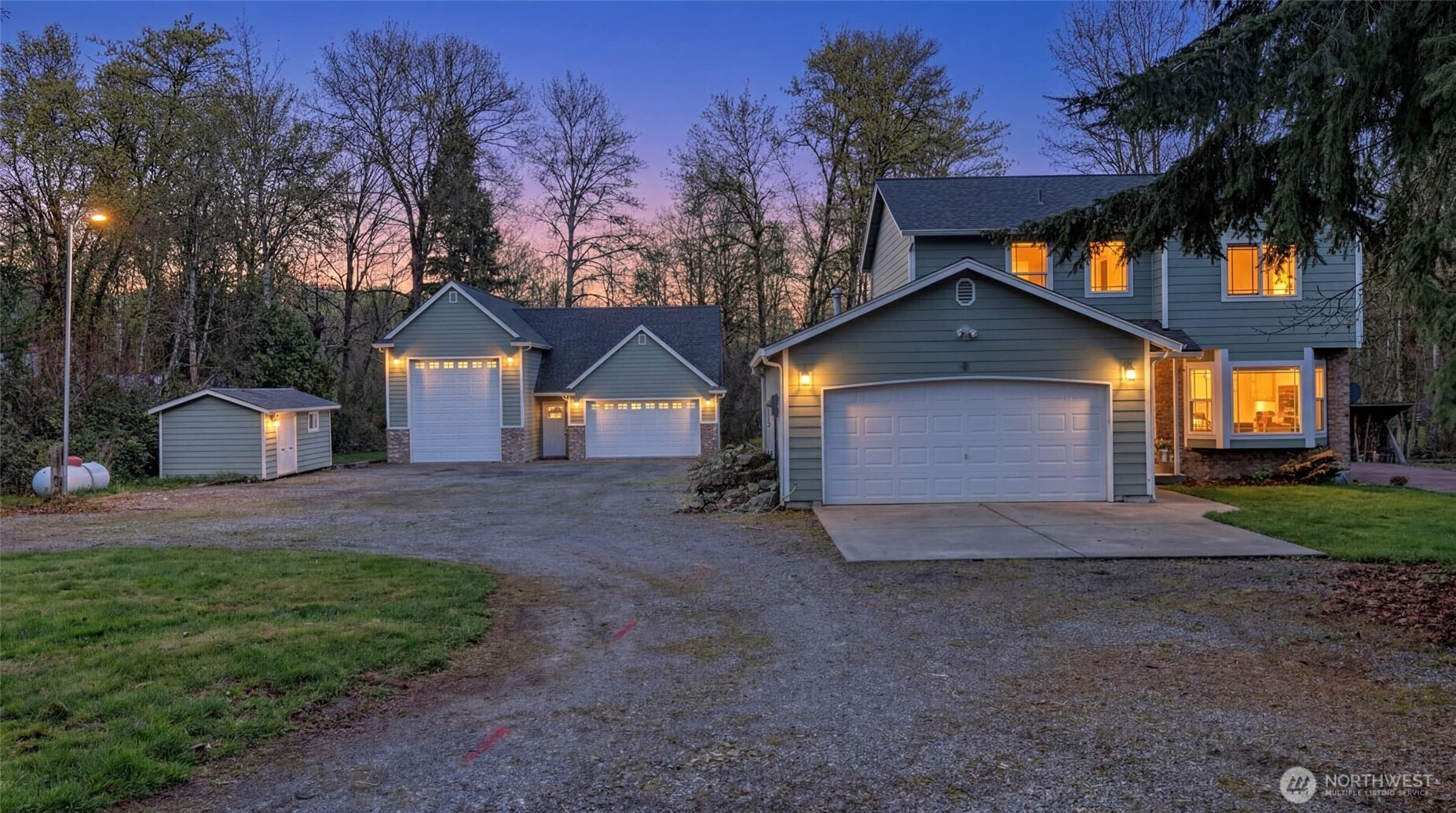 16302 230th Avenue Property Photo 33