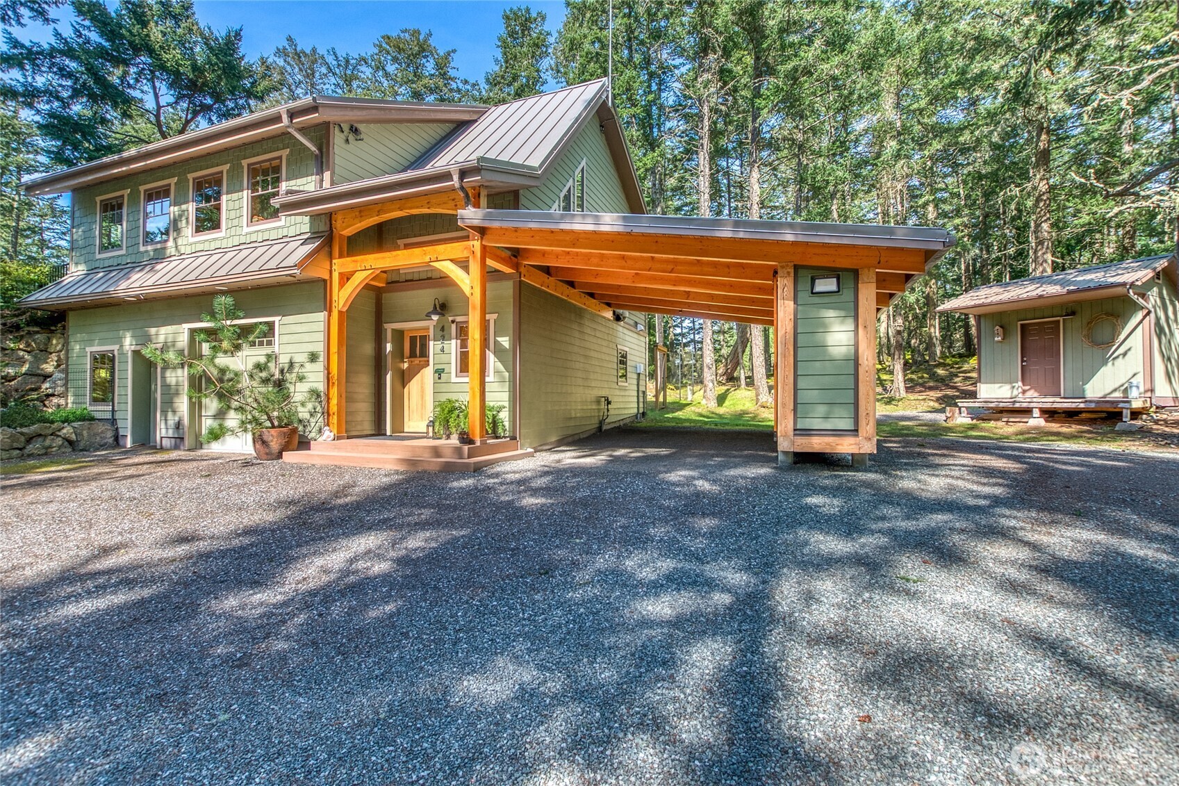 424 Logan's Run Road Property Photo 27