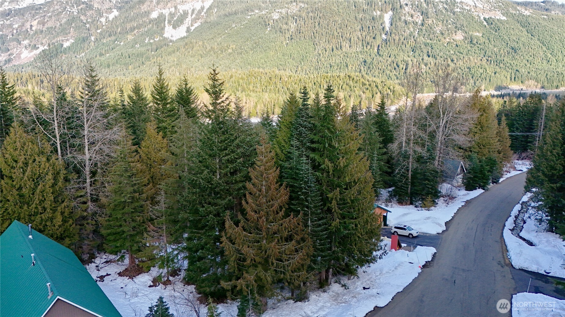 56 Snoqualmie Drive Property Photo 4