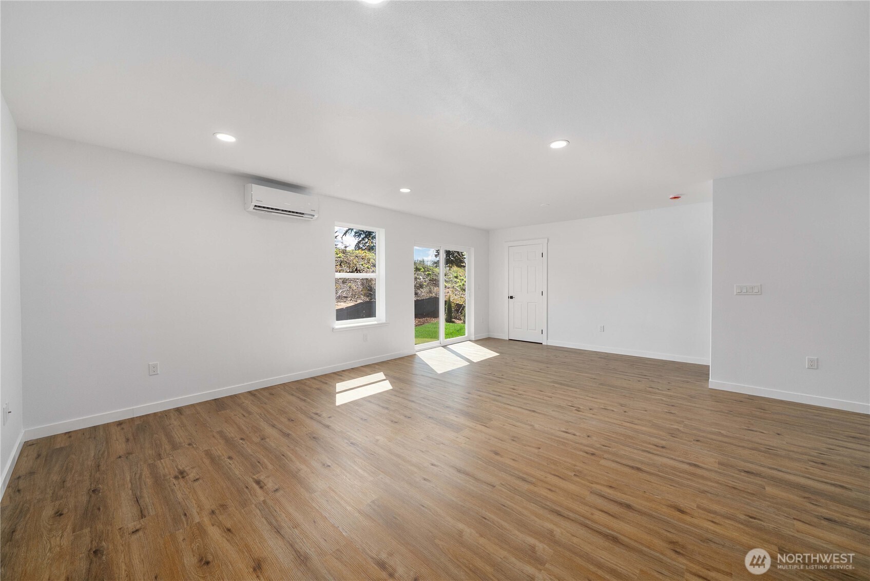 441 Chestnut Street Property Photo 14