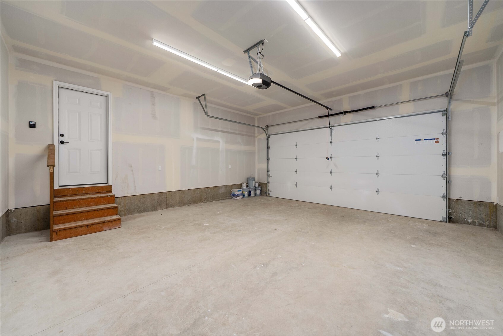 441 Chestnut Street Property Photo 31