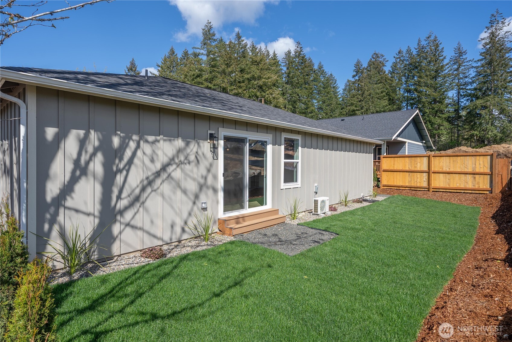 441 Chestnut Street Property Photo 33