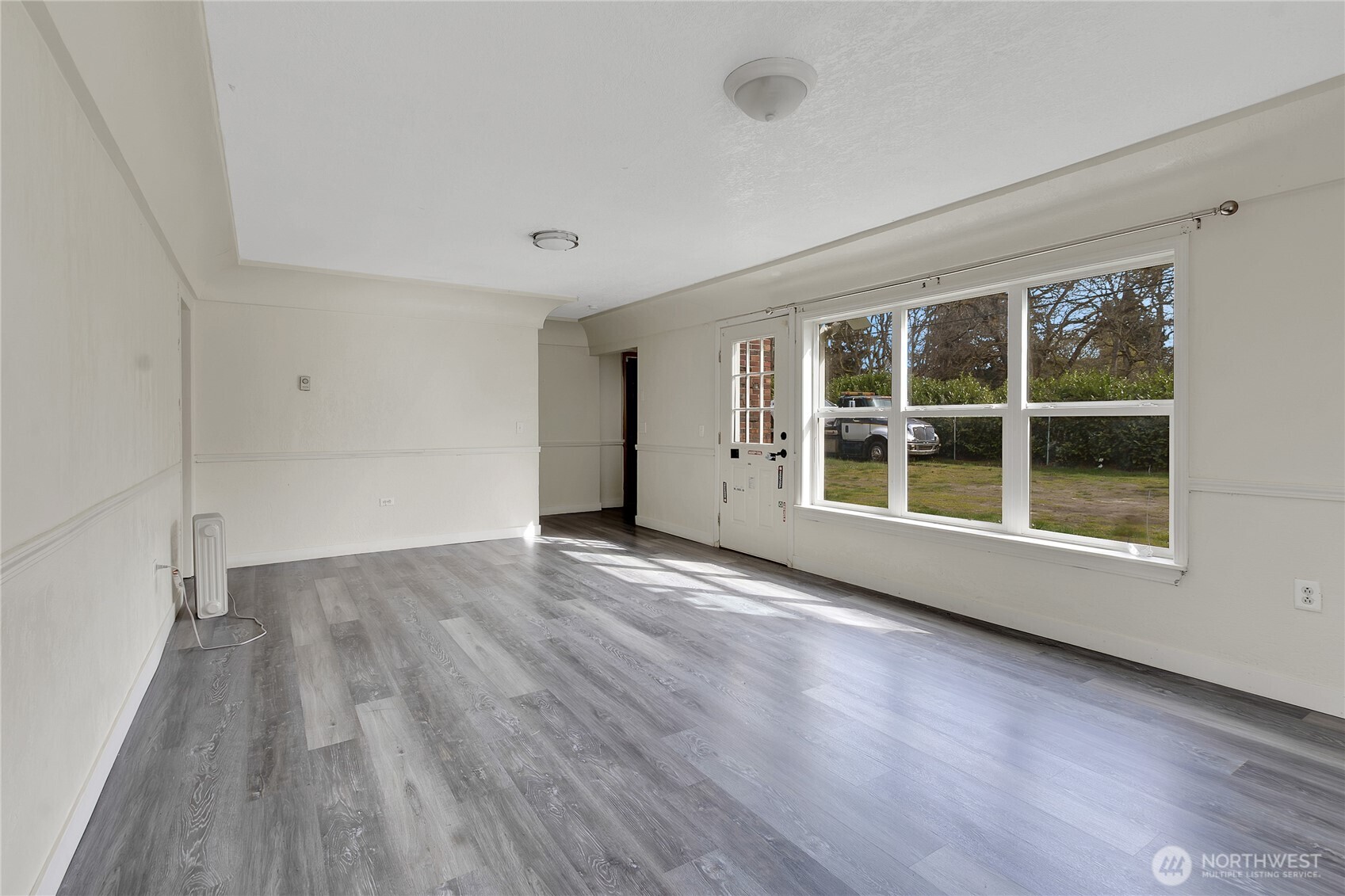 3207 83rd Street Property Photo 12