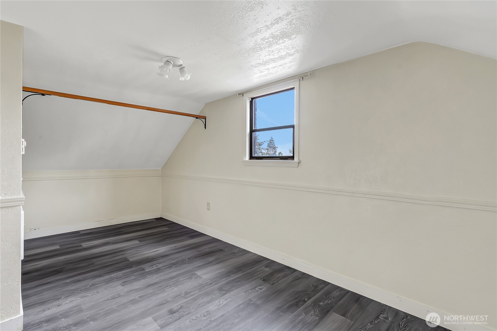 3207 83rd Street Property Photo 18