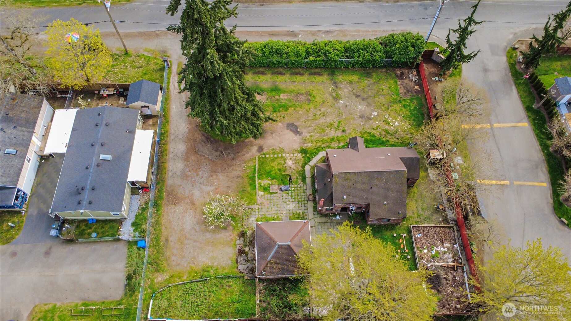 3207 83rd Street Property Photo 23