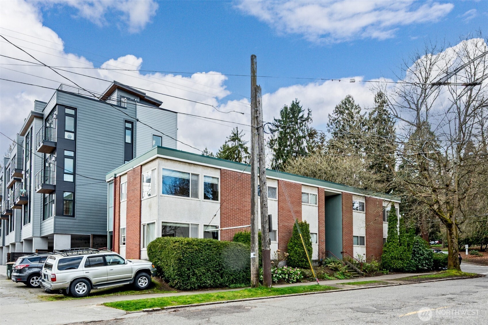 1505 E Galer Street 1-4 Property Photo 1