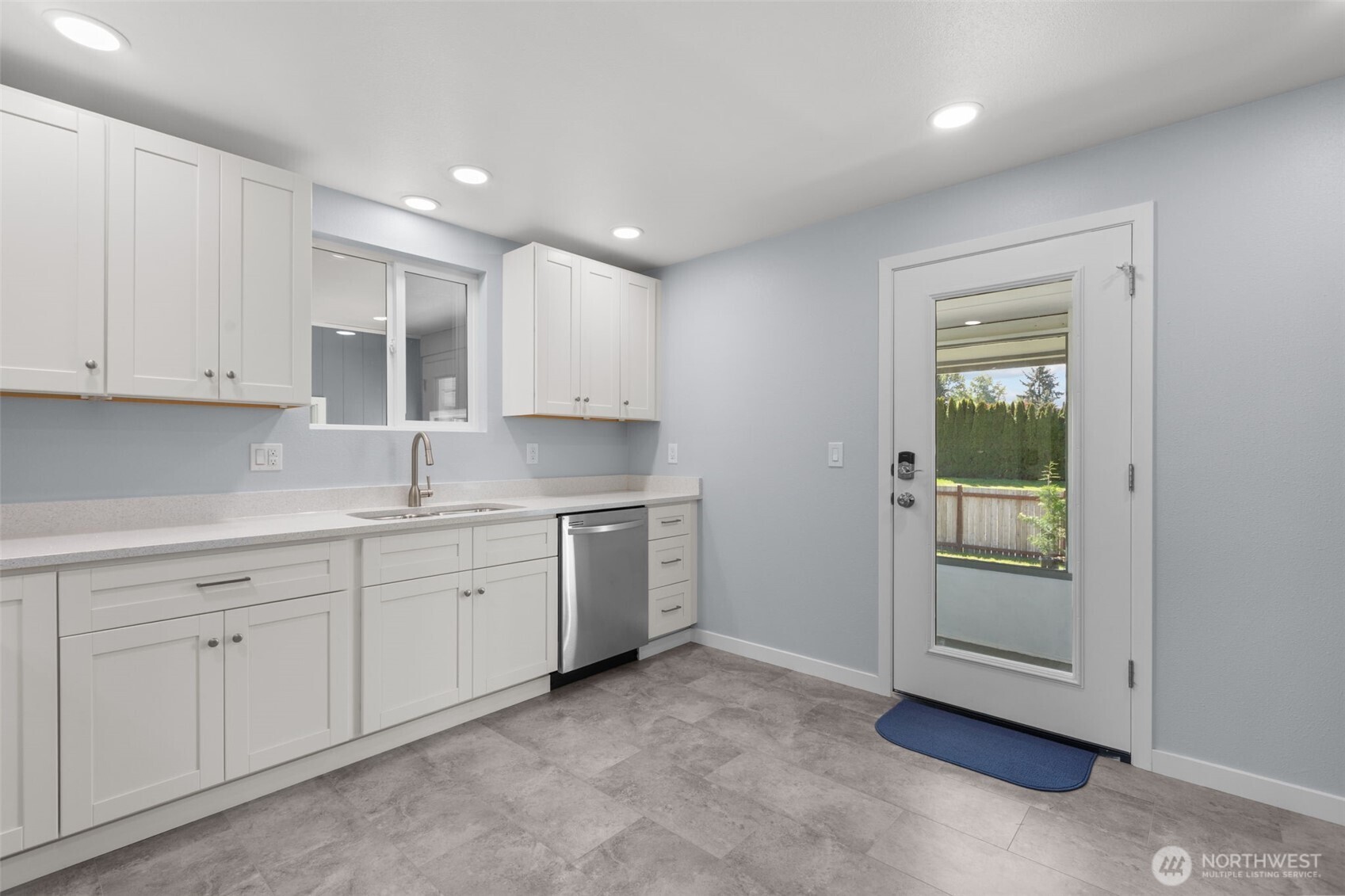 15108 74th Street Property Photo 9