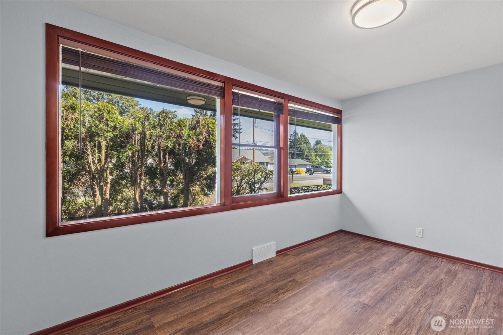 15108 74th Street Property Photo 18
