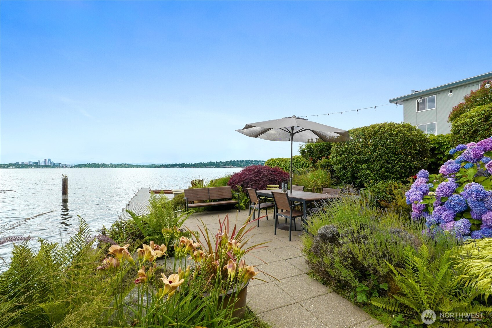 506 Lakeside Avenue W1 Property Photo 2