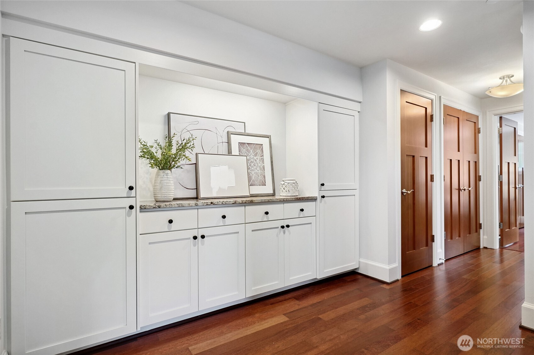 506 Lakeside Avenue W1 Property Photo 20
