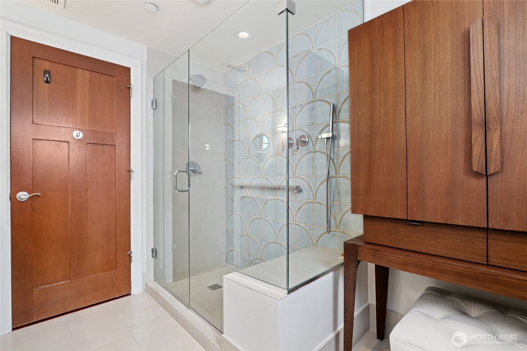 506 Lakeside Avenue W1 Property Photo 25