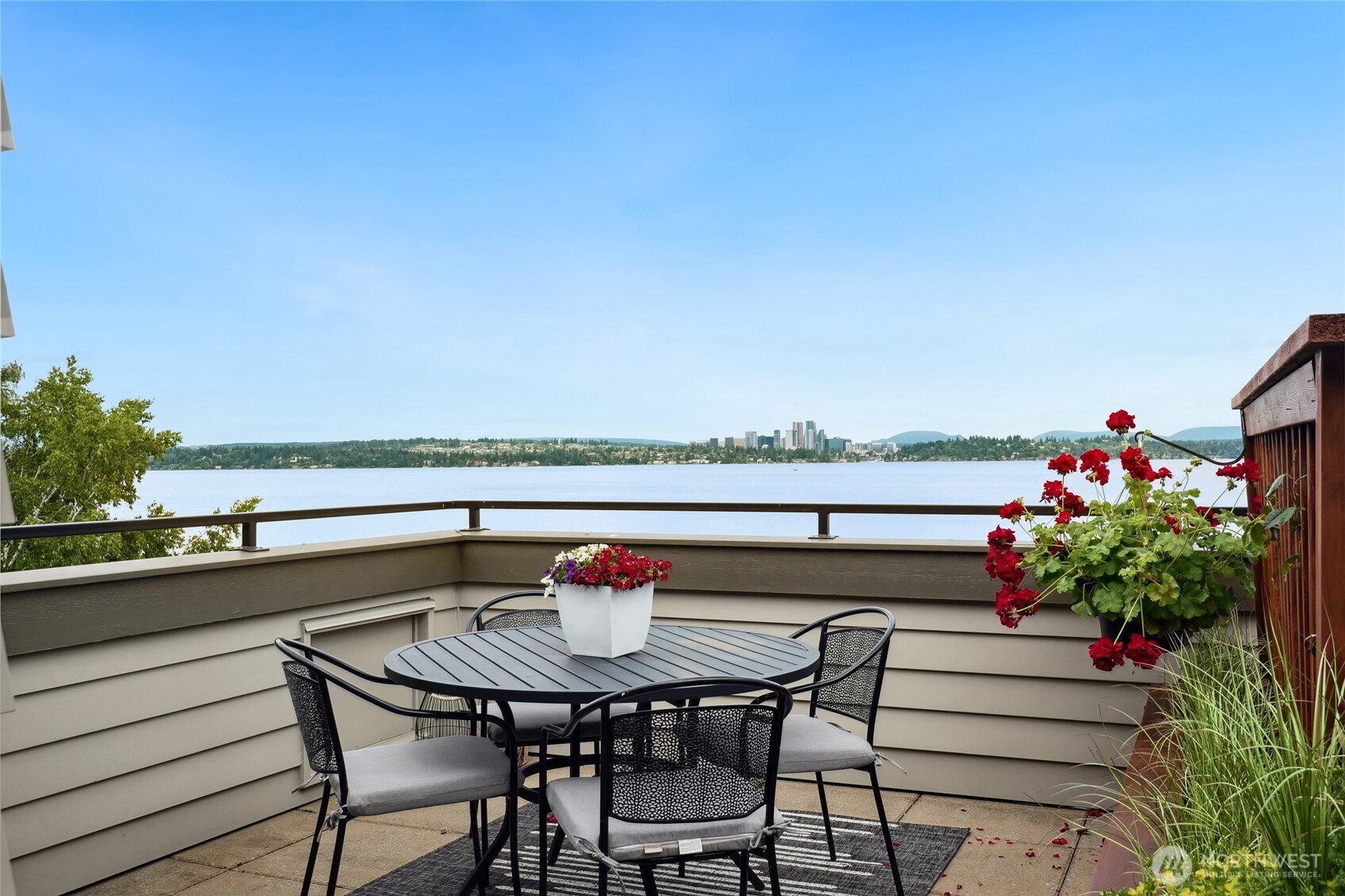506 Lakeside Avenue W1 Property Photo 30