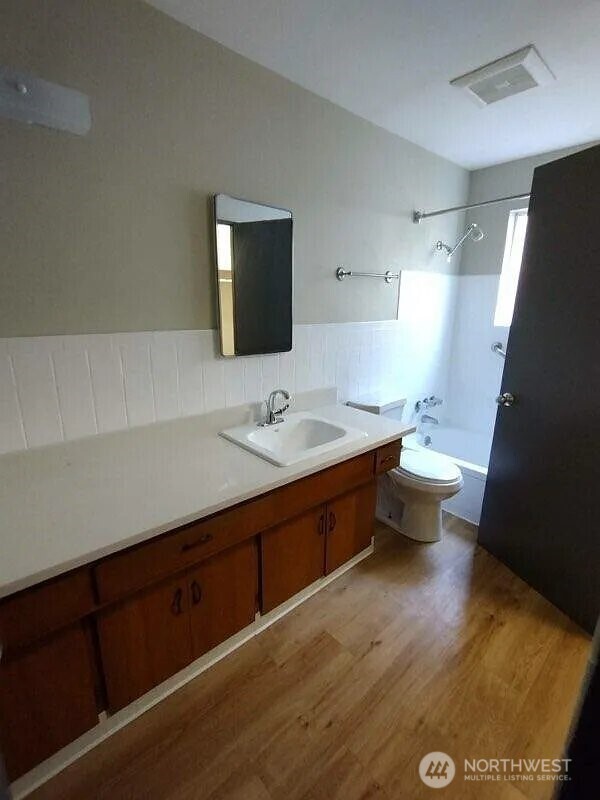 11521 26th Avenue Property Photo 21
