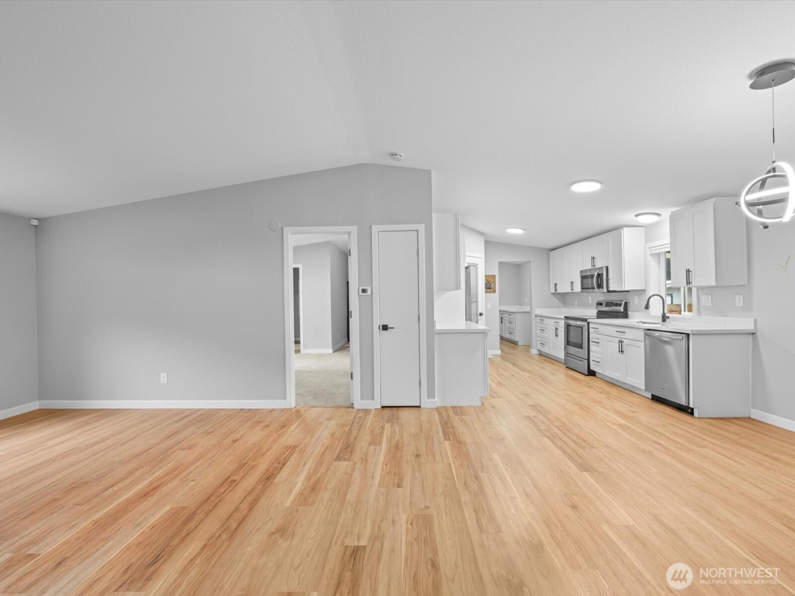 20500 Se 32nd Drive Property Photo 17