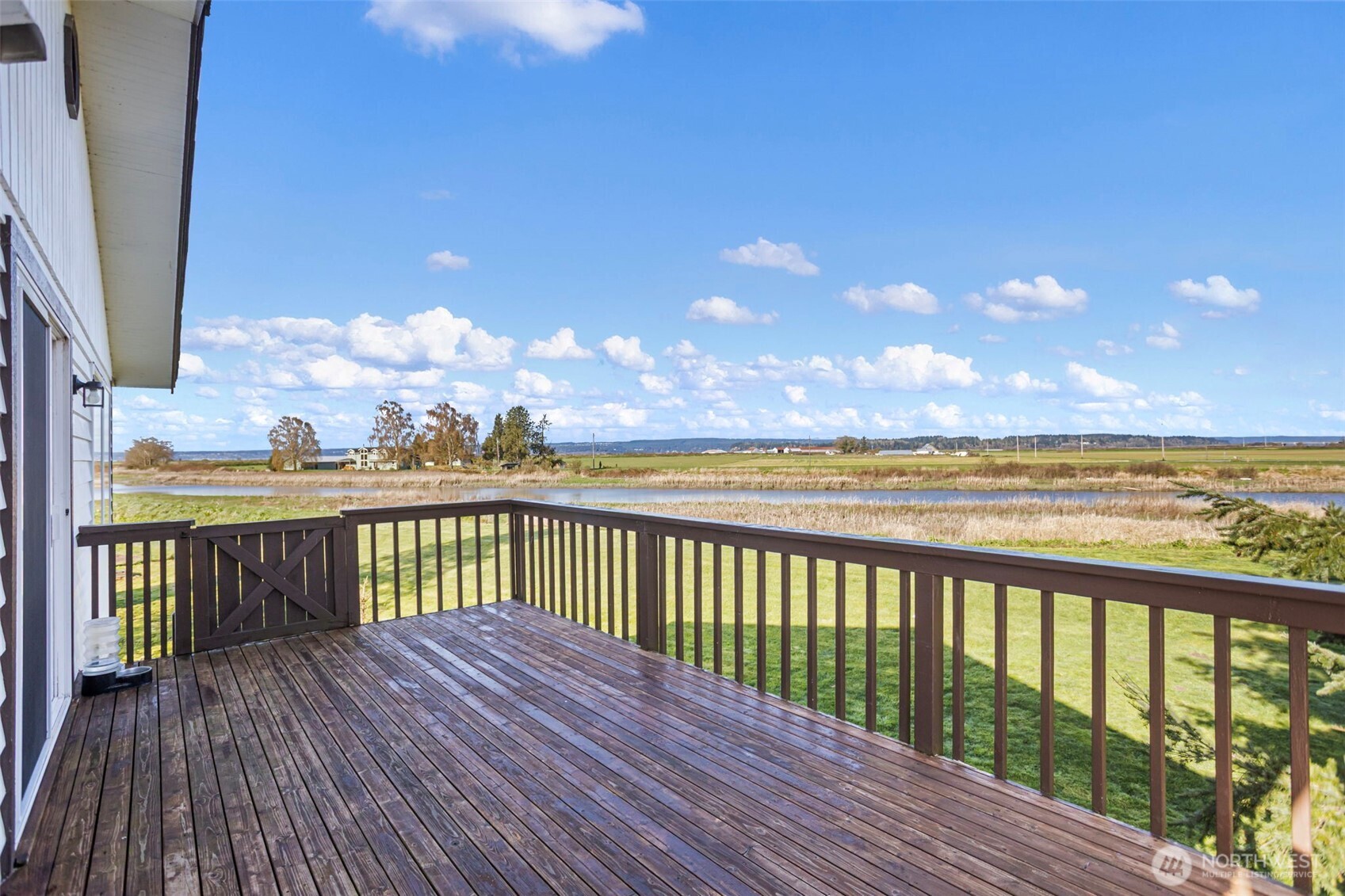 9405 Thomle Road Property Photo 8