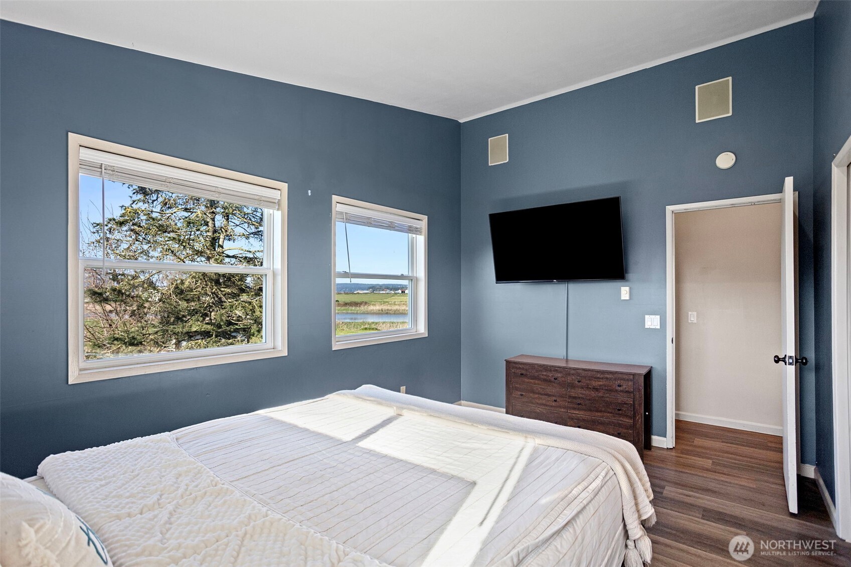 9405 Thomle Road Property Photo 15