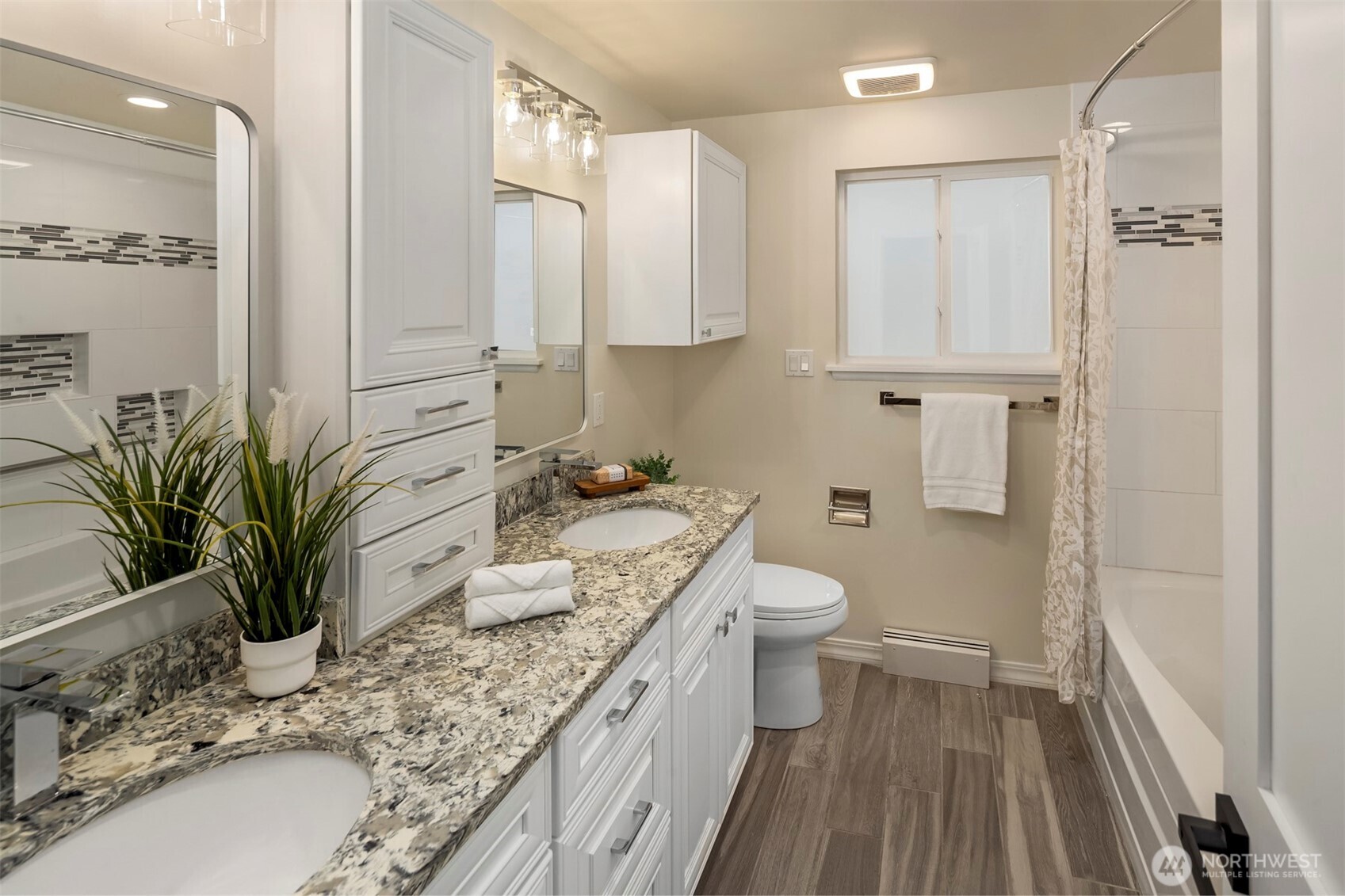 11988 Marine View Drive Property Photo 30